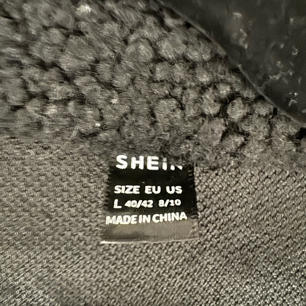 NWOT shein shaket - Picture 2 of 2